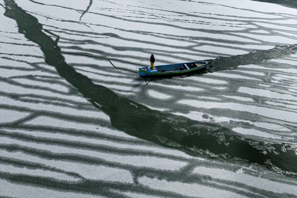 Yeniden hayat bulmaya başlayan Konya Beyşehir Gölü’nde ekmek kavgası 5